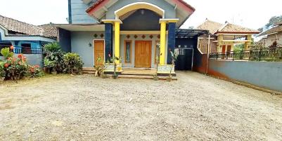Jual Rumah di Magelang Dekat SMP Negeri 1 Pakis, Pasar Kaponan, Lapangan Kintelan, RS Syubbanul Wathon