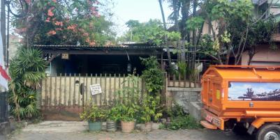 Di Jual rumah di Kalibata Timur cocok untuk usaha dipinggir jalan