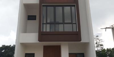 rumah murah 500 juta an minimalis 2lantai di cipadung kodya bandung