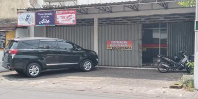 Sewa Ruko Ex Alfamart 2 Lantai Murah Lokasi Strategis Dekat Alun-alun Kota Malang