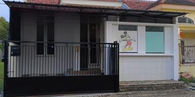 Dijual Rumah Siap Huni Baru Renovasi Strategis di Bukit Palma Citraland Surabaya Barat