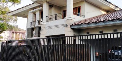 Rumah Dijual di BSD City Tangerang Selatan Dekat AEON Mall BSD dan Eka Hospital BSD
