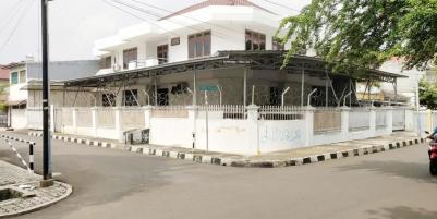 Rumah Dijual 2 Lantai Posisi Hook Strategis di Jalan Kayu Putih Utara Jakarta Timur 