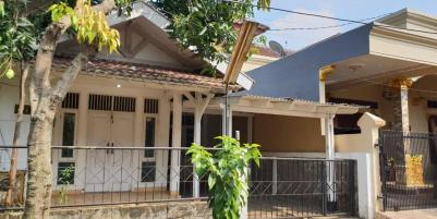 Rumah Dijual Murah Tanah Luas Dekat Bintaro Bebas Banjir Lingkungan Asri