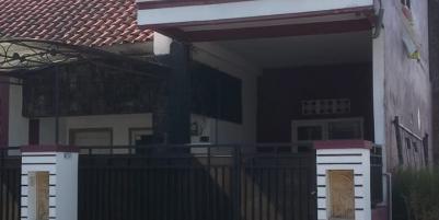 Dijual Rumah area Kanigoro Blitar Tinggal bawa koper
