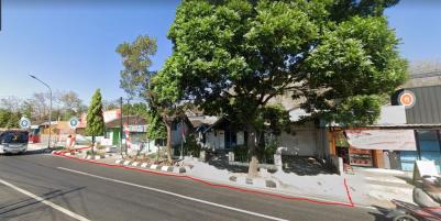 Tampak depan