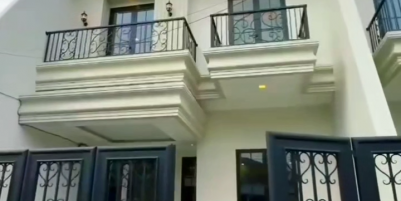 Rumah klasik 2lantai Pondok Bambu Duren Sawit Jakarta Timur 