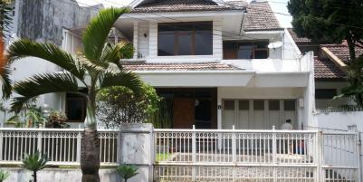 RUMAH CANTIK SETRASARI BANDUNG