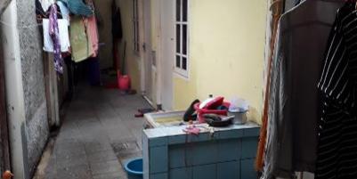 Dijual rumah kos Rp.875 jt dkt Stasiun Kramat Halte busway Ps Genjing Pramhka Jkt-Pus