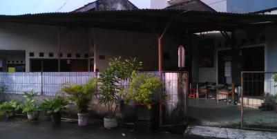 Rumah Strategis Di Daerah Menteng Pulo
