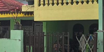 Hanya 150 meter ke Jalan Bintaro Raya! Rumah Apa Adanya! 