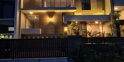 Dijual Rumah Baru High Premium  Waterfront Citraland