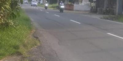 Tanah Tepi Jl Raya Karangpandan - Tawangmangu Karanganyar