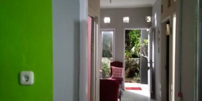 Rumah siap huni di ngamprah dekat ke ULTRA Cimahi