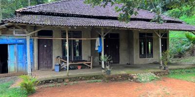 Jual Rumah Bonus Kebun Durian Karangpandan Karanganyar