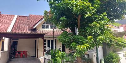JUAL Murah Butuh Uang Rumah Siap Huni di Citraland, Surabaya.
