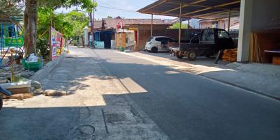 Tanah Datar Strategis 122m² Dekat UNS Surakarta 