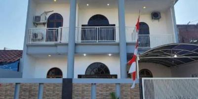 Dijual Rumah 2 Lantai di Perumahan Istana Mentari, Sidoarjo