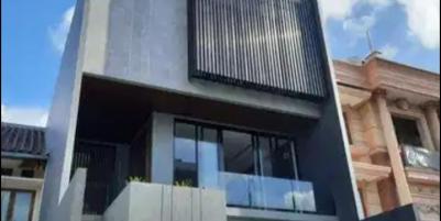 Dijual Rumah Mewah 3 Lantai di Taman Permata Buana, Jakarta Barat