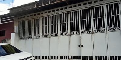 Dijual Tempat Usaha di Jalan Manyar Kartika, Surabaya