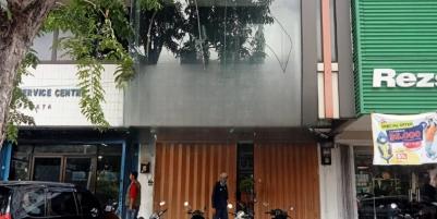 Dijual Ruko 3 Lantai Strategis di Raya Ngagel Jaya Selatan, Surabaya