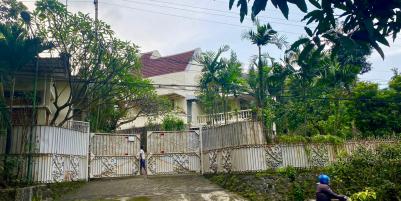 Dijual Villa Strategis di Jalan Raya Daerah Pandaan, Pasuruan