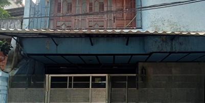 Dijual Rumah 3 Lantai di Jalan Gubeng Kertajaya, Surabaya