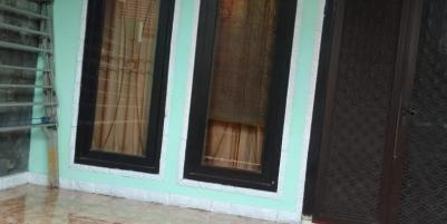 Dijual Rumah 2,5 Lantai di Perumahan Deltasari Indah, Sidoarjo