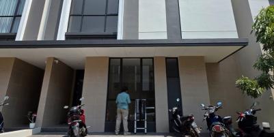Dijual Rumah Minimalis 3 Lantai di Jakarta Garden City, Jakarta Timur