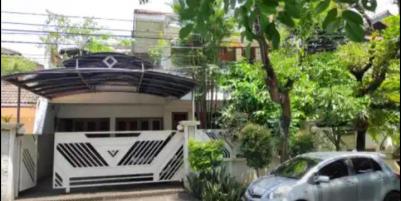Dijual Rumah Luas di Perumahan Puri Indah, Jakarta Barat