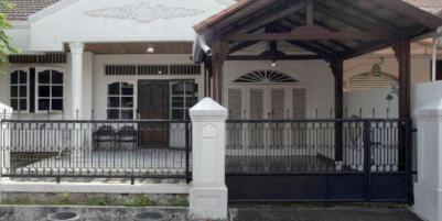 Dijual Rumah Bagus di Bumi Kemanggisan Indah, Jakarta Barat