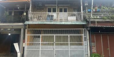 Dijual Rumah + Toko di Raya Rungkut Alang-Alang, Surabaya