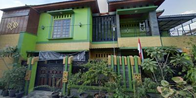 Jual Rumah Mewah 2 Lantai di Jalan Mataram Surakarta