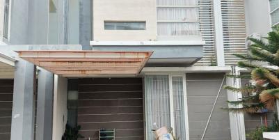 Jual Rumah Minimalis Kawasan Perumahan Royal Park Gunung Anyar