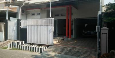 Rumah Semolowaru Elok Strategis Daerah Kali Jagir Surabaya