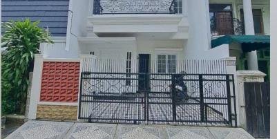 Rumah dijual dalam kompleks Duren Sawit Jakarta Timur 