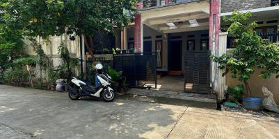 Rumah second strategis Pondok Kelapa Jakarta Timur