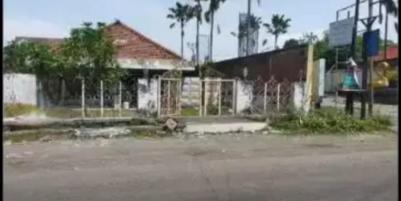 Rumah Hitung Tanah Nol Jalan Raya Lokasi Sedati Sidoarjo 