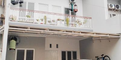 Dijual Rumah 2 lantai di Kedawu Residence Ciracas Jakarta Timur