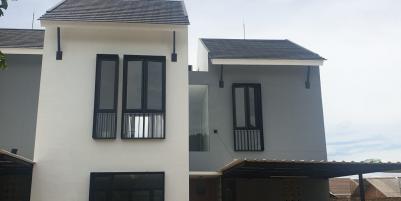 Rumah Siap Huni Hanya 3 Km Dari Cilandak Jakarta Selatan