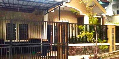 Rumah Baru Strategis Dekat UNS Solo