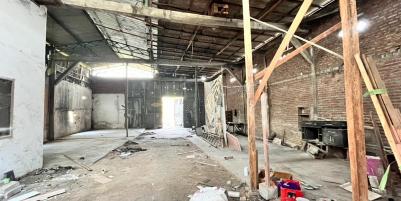 Dijual Gudang Luas 984 m2 di Raya Bangkingan, Surabaya