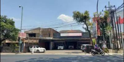Dijual Showroom di Raya Sunandar Priyo Sudarmo, Malang