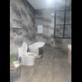 Rumah Full Furnished Siap Huni Di Jalan Raya Woodland Citraland Surabaya