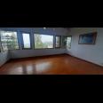 RUMAH 3 LANTAI DENGAN ROOFTOP  VIEW KOTA BANDUNG KAWASAN DAGO BANDUNG