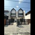 Rumah Baru Gress Siap Huni Lokasi Strategis di Tenggilis Surabaya 