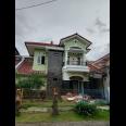 Jual Rumah Mewah di Perumahan Dian Istana Wiyung