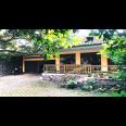 RUMAH MODERN-CLASSIC DENGAN KOLAM RENANG DI SUKAHAJI PASTEUR BANDUNG