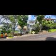 RUMAH MODERN MINIMALIS DENGAN SWIMMING POOL VIEW LEMBAH DI RESORT DAGO PAKAR BANDUNG