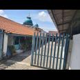 Gudang Bekas Pabrik di Raya Gunungsari Kota Surabaya